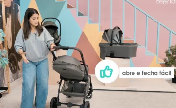O Carrinho de bebé Britax Romer Rio, abre e fecha fácil