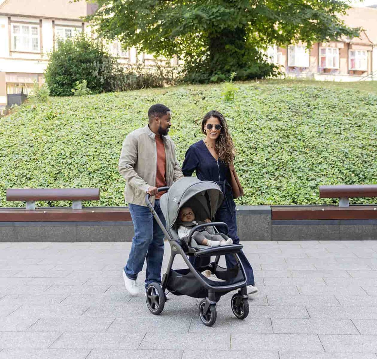 03_-_joie-baby-amp-5400_cc_v1_hr-2