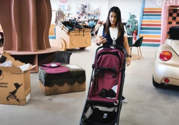 Carrinho Bugaboo Butterfly - Abre com facilidade